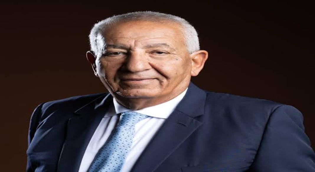 كامل ابو على
