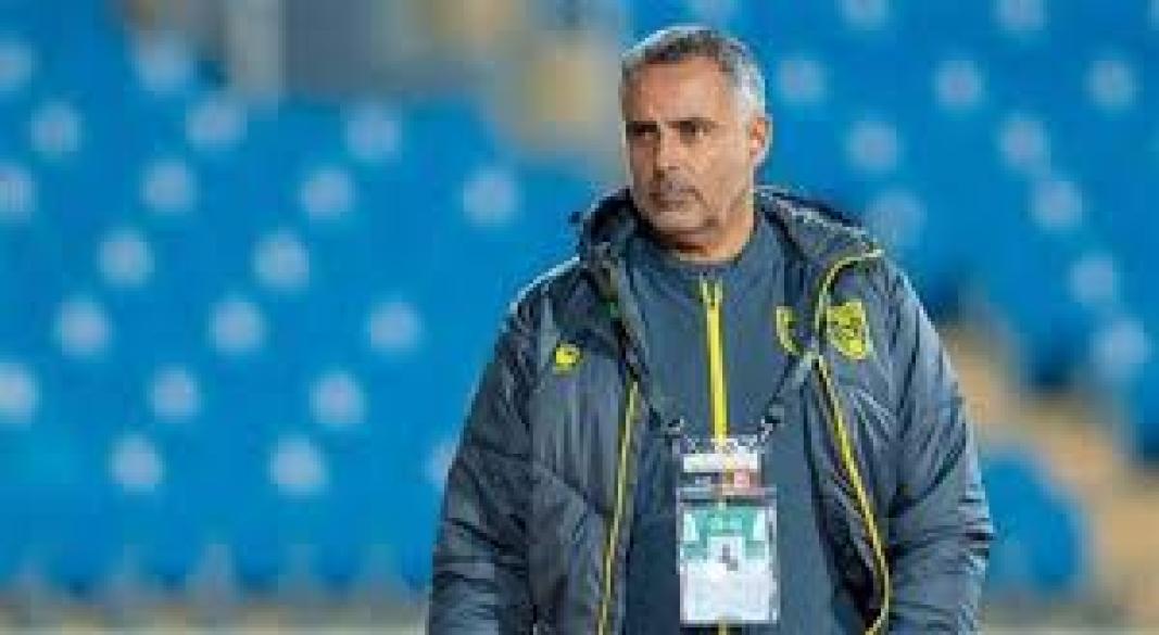 باتريس موتسيبي رئيس الاتحاد الإفريقي لكرة القدم